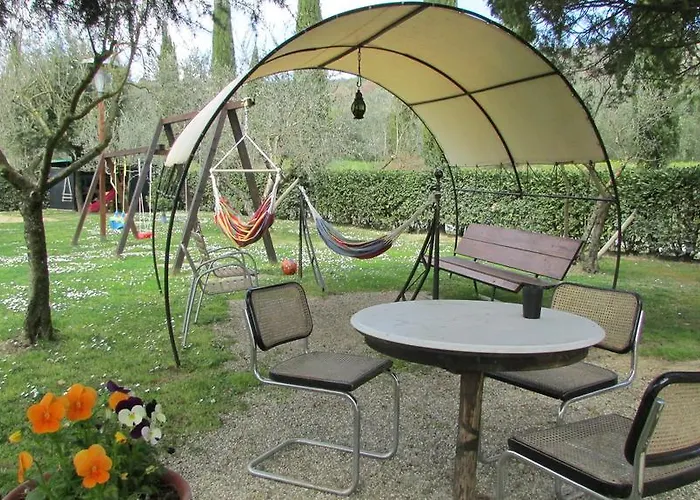 Fattoria Podere Peciano Farm stay *