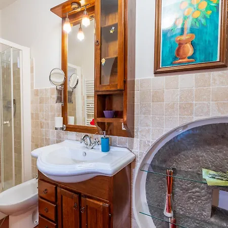 Фермерський будинок Fattoria Podere Peciano Кортона