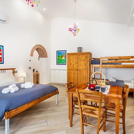 Fattoria Podere Peciano Farm stay Cortona