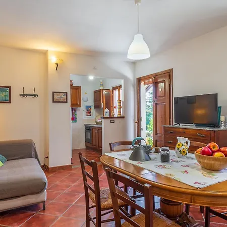 Fattoria Podere Peciano Кортона