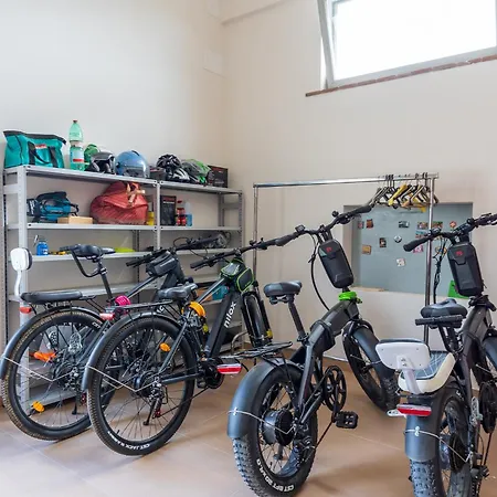 Фермерський будинок Fattoria Podere Peciano Кортона