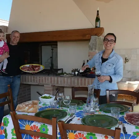 Fattoria Podere Peciano Кортона