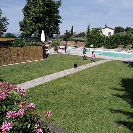 Fattoria Podere Peciano Lantgård Cortona